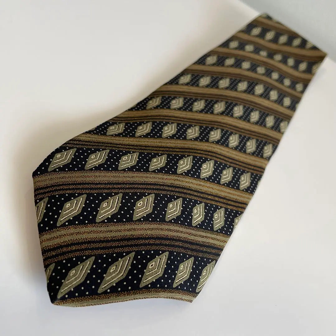 Balenciaga tie