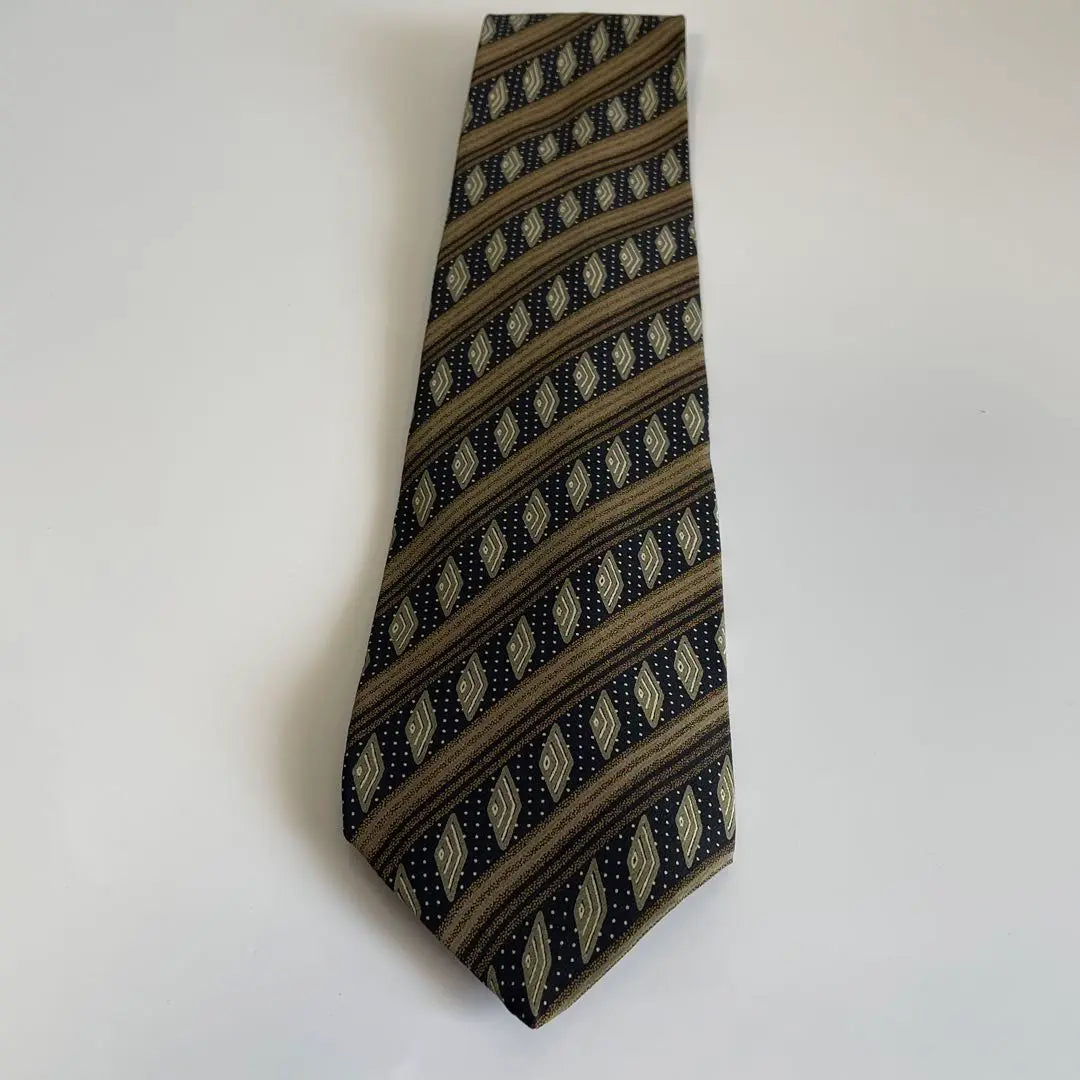 Balenciaga tie