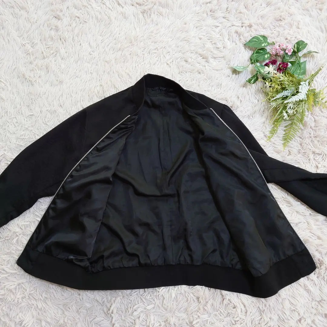 ♥UNIQLO♥ Blouson Jumper (M to L) Black Zip-up/Thin