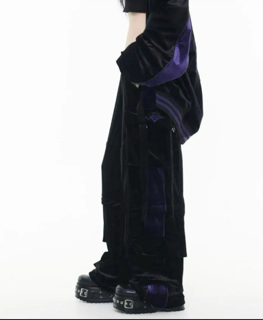 REFLEM 2WAY Wide Velour Cargo Pants Black Purple