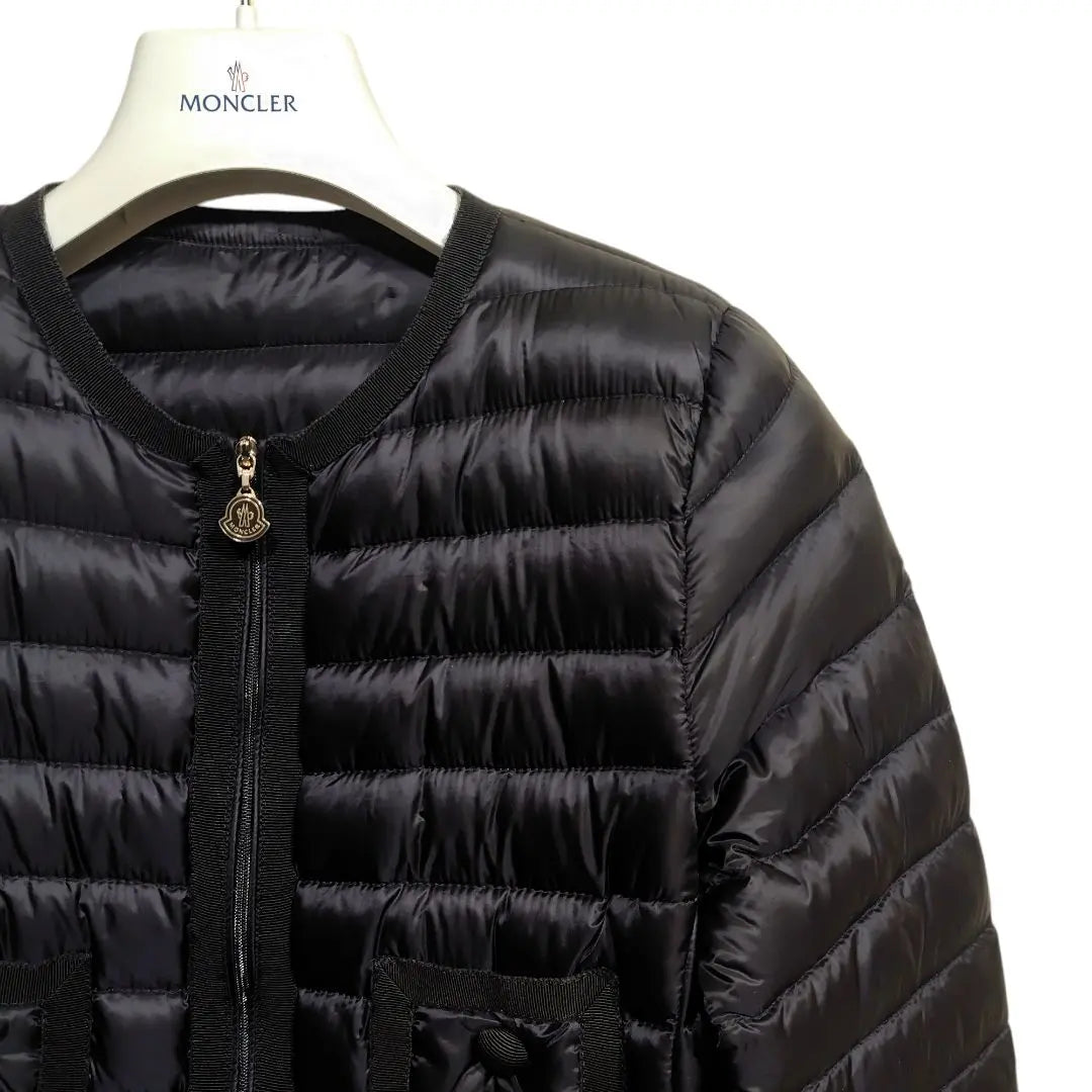 Moncler Chrissie Light Down No Collar Women's Black 0