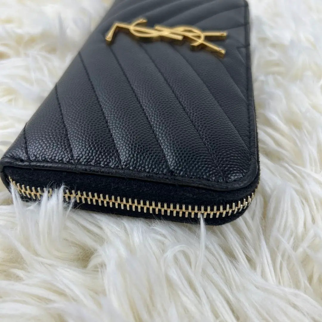 Beautiful Saint Laurent Long Wallet V-stitched Caviar Skin Round Zipper Black