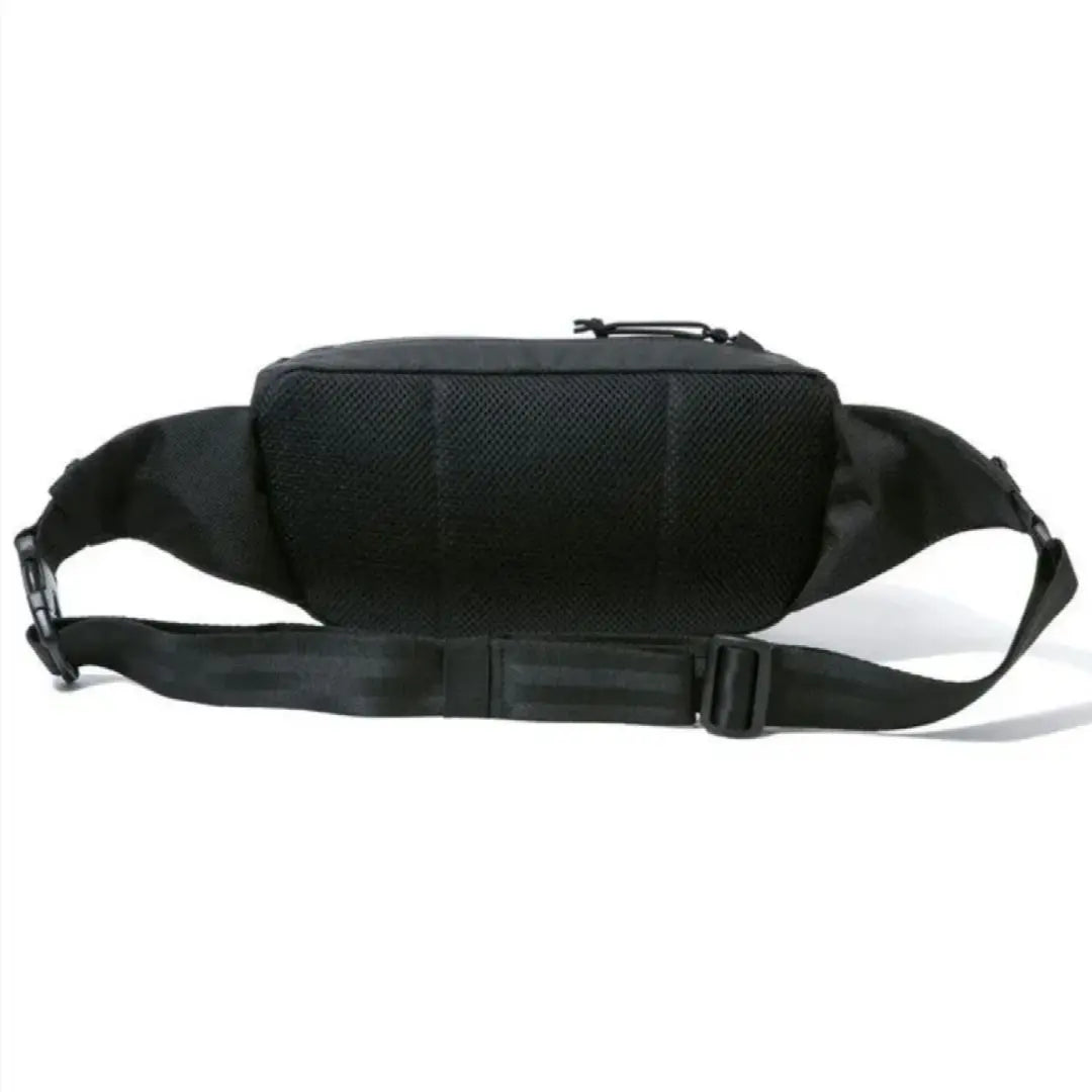 Riñonera NEWERA Riñonera New Era Body Bag 3L Negro