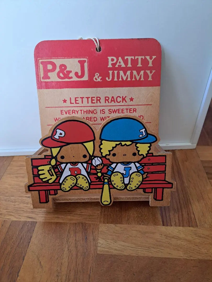 Patty & Jimmy Letter Holder Wood