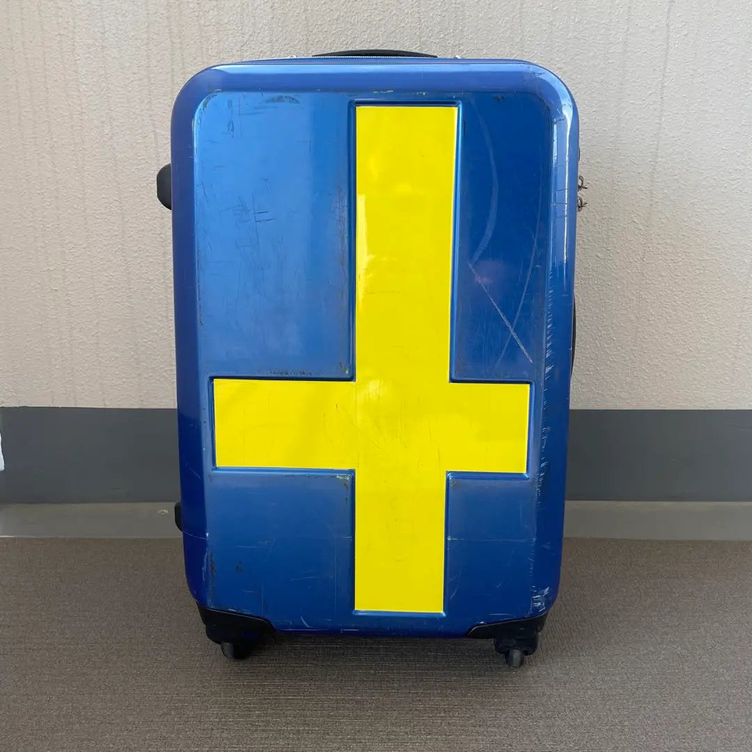 Stylish! Innovator Suitcase Yellow Blue Sweden