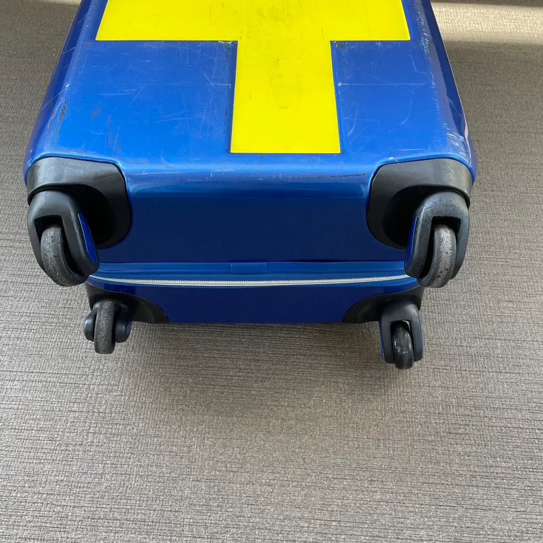 Stylish! Innovator Suitcase Yellow Blue Sweden