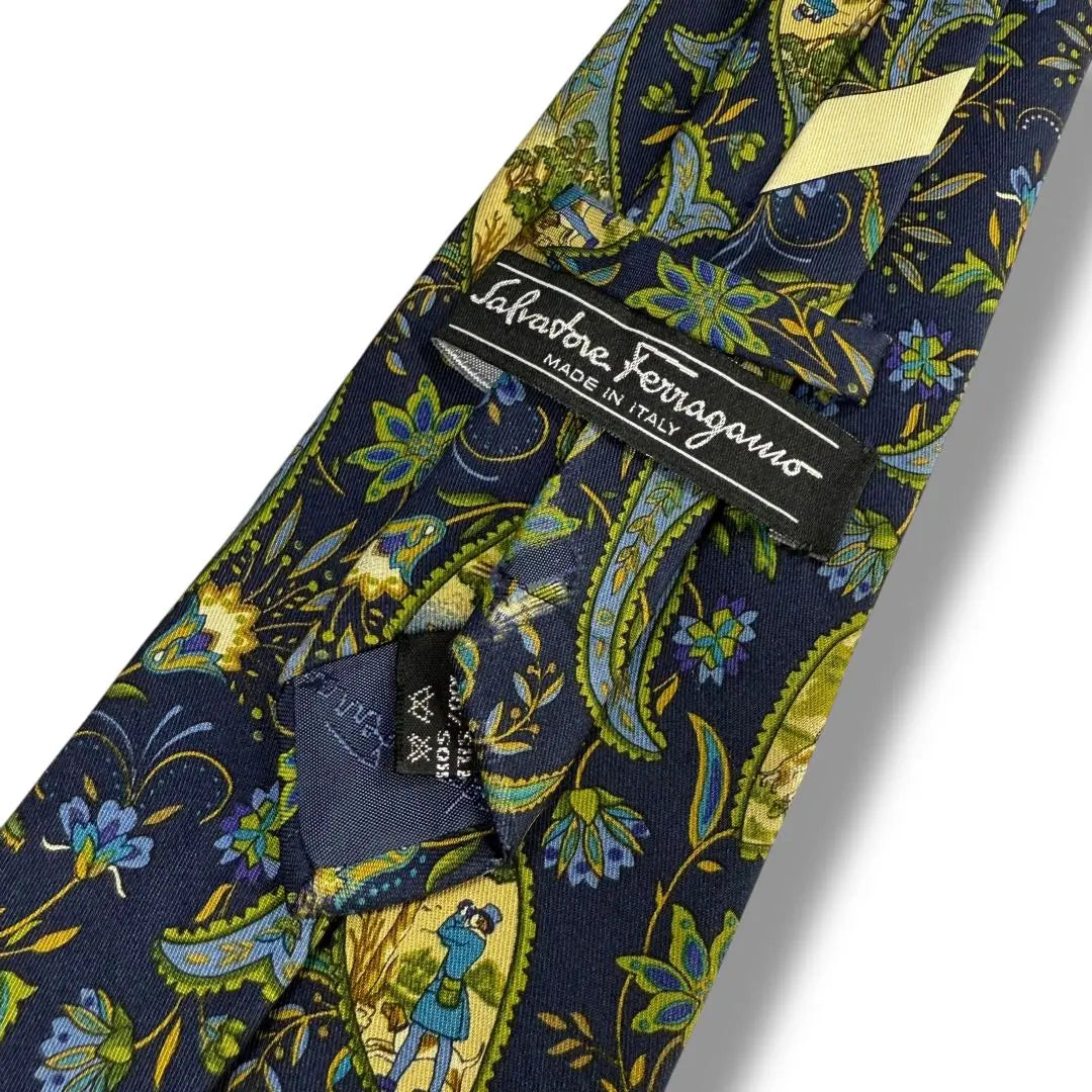 [Limited] Salvatore Ferragamo High-brand Silk Tie Flower Italy Navy