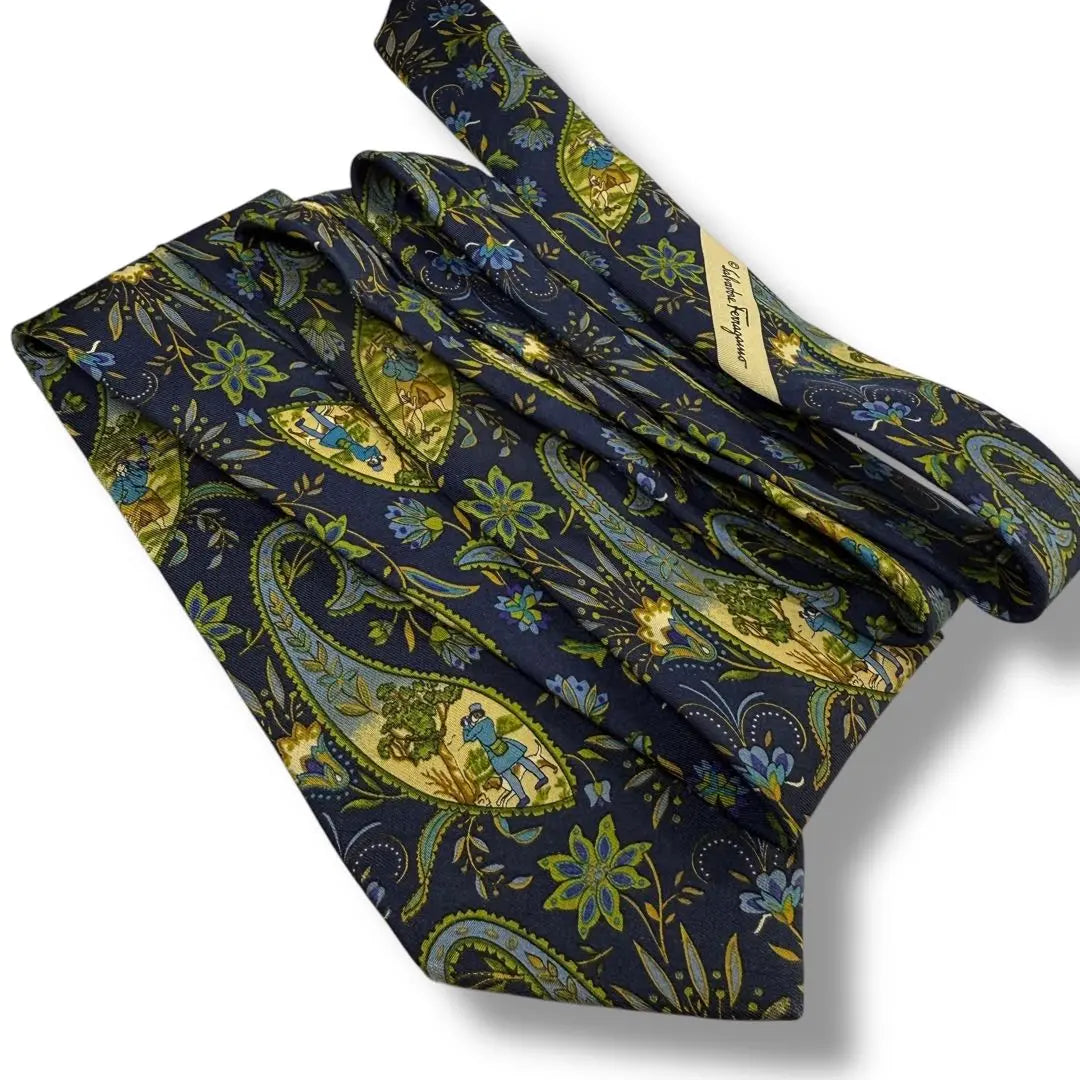 [Limited] Salvatore Ferragamo High-brand Silk Tie Flower Italy Navy