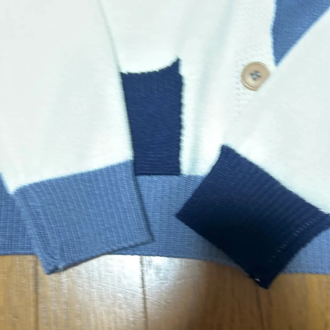 Women's S sweater size