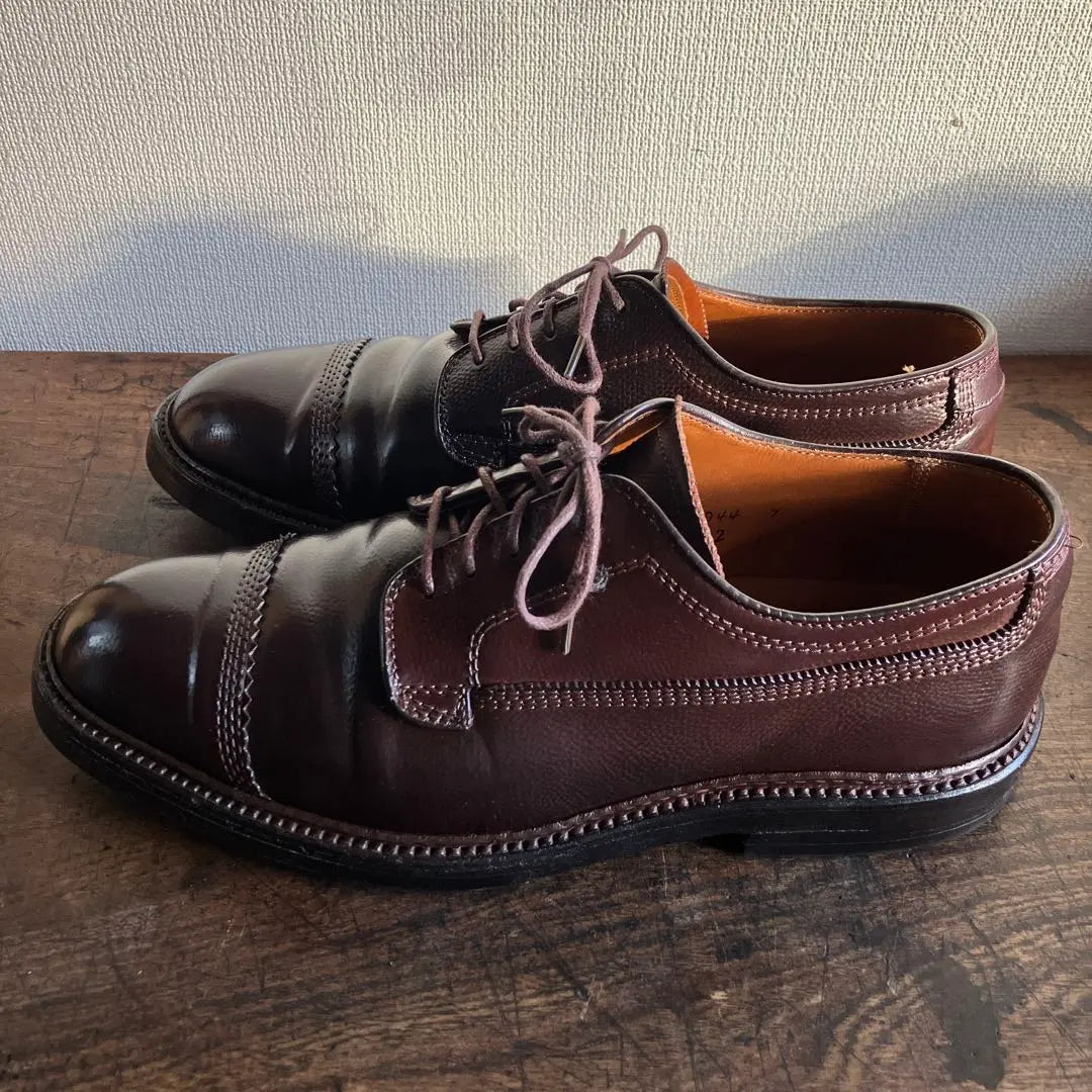 Special order rare embossed cordovan Alden