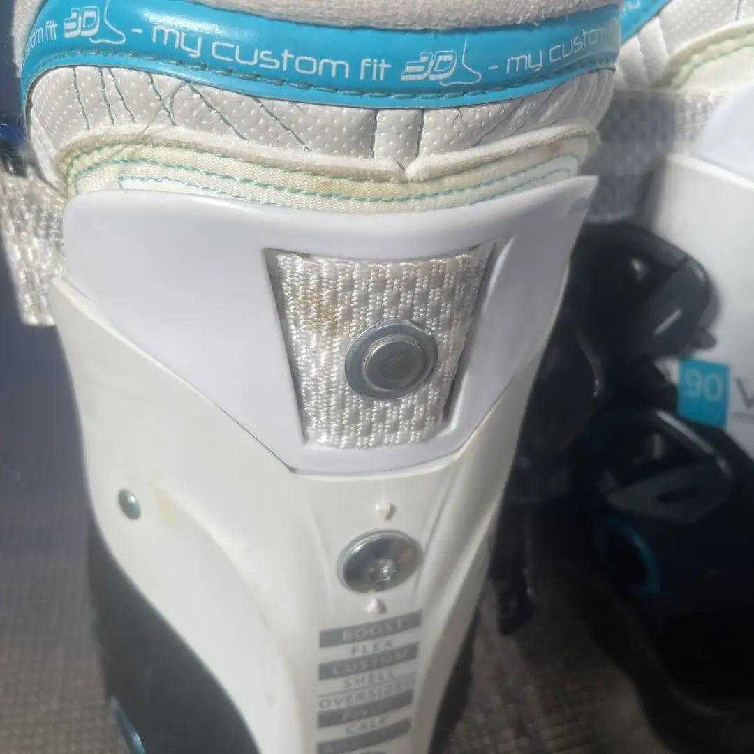 Salomon ski boots 22.5cm