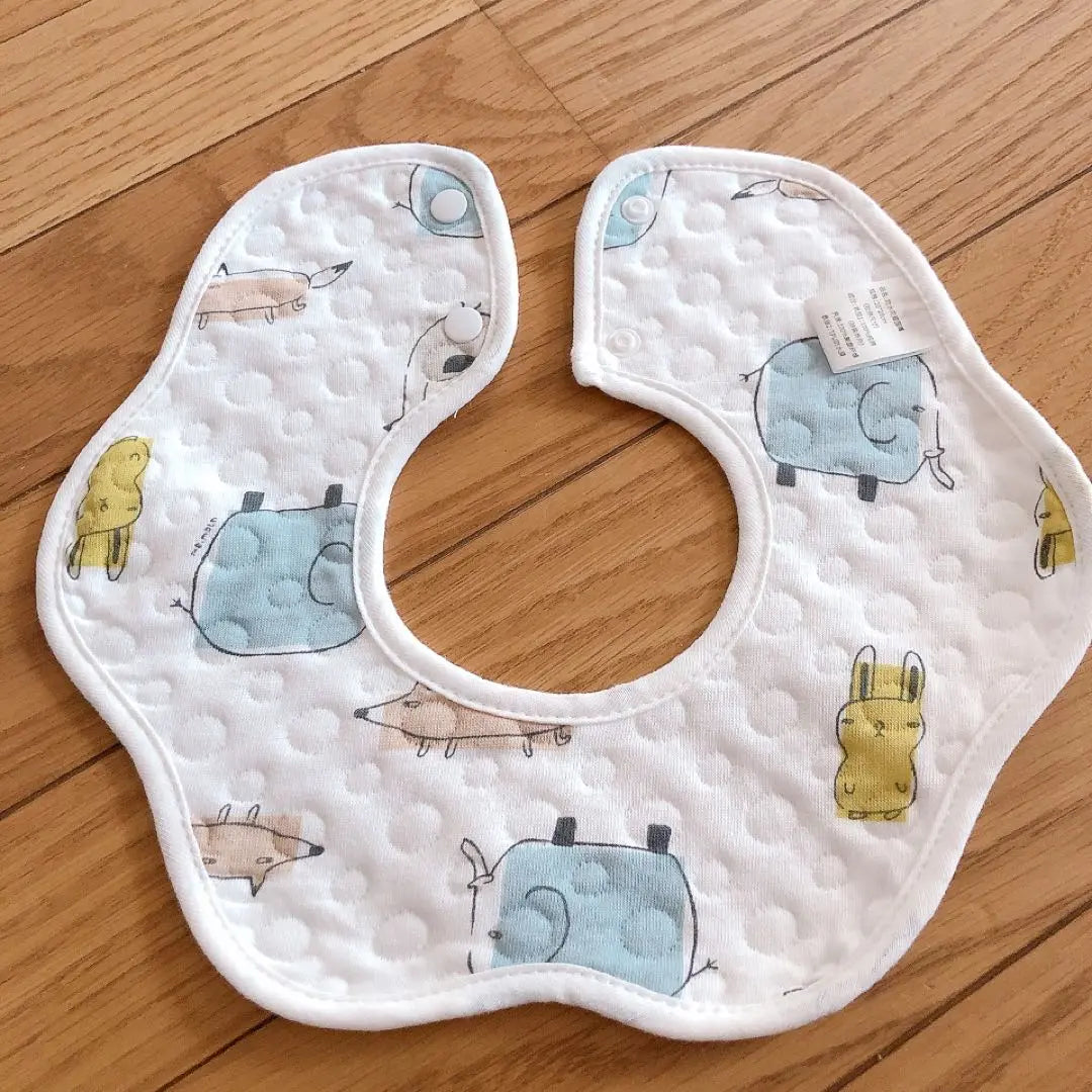 [Limited to one item✨] Hayner Dan Stylish Bib Baby Children Waterproof Water-absorbent Cotton