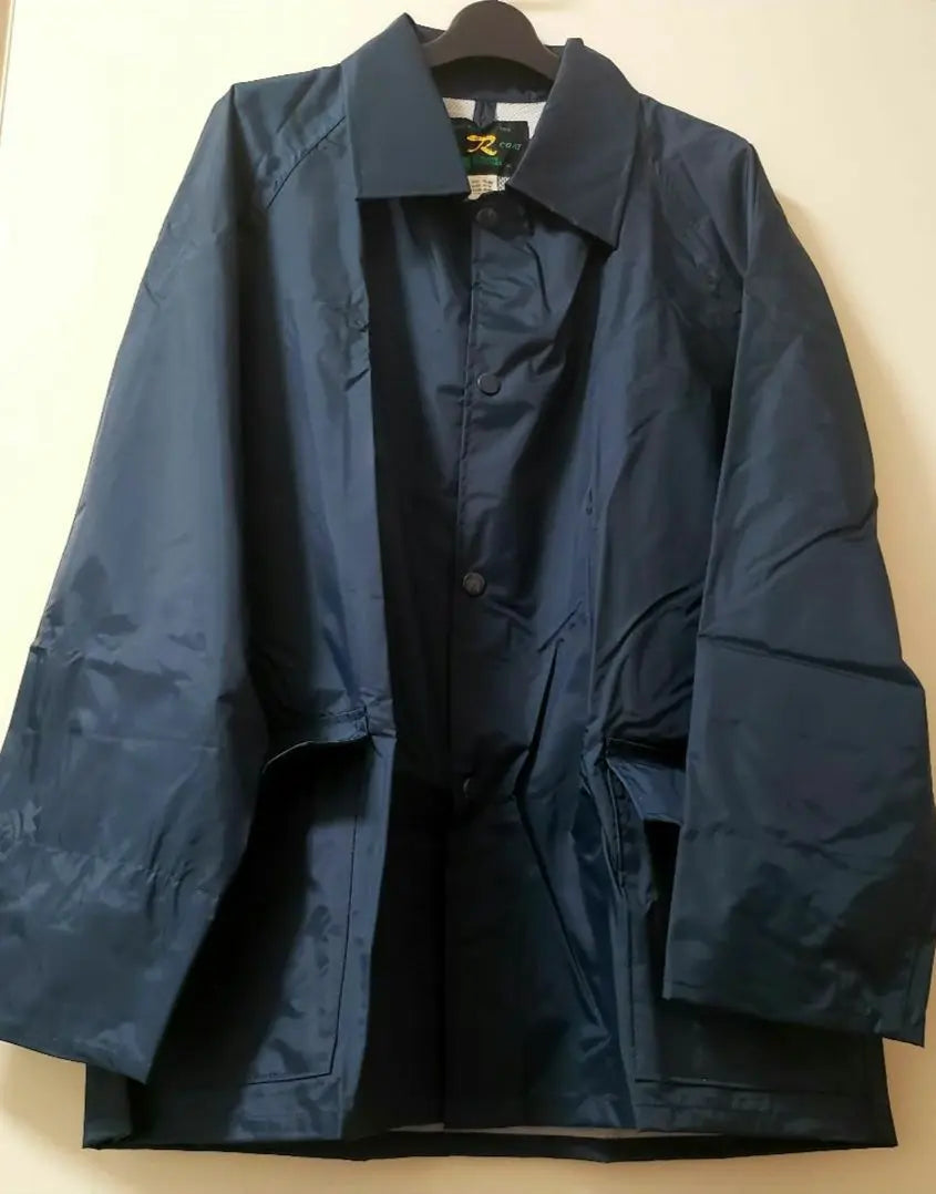 [Special] [Unused] Raincoat (L) Top and bottom set, hooded ② set