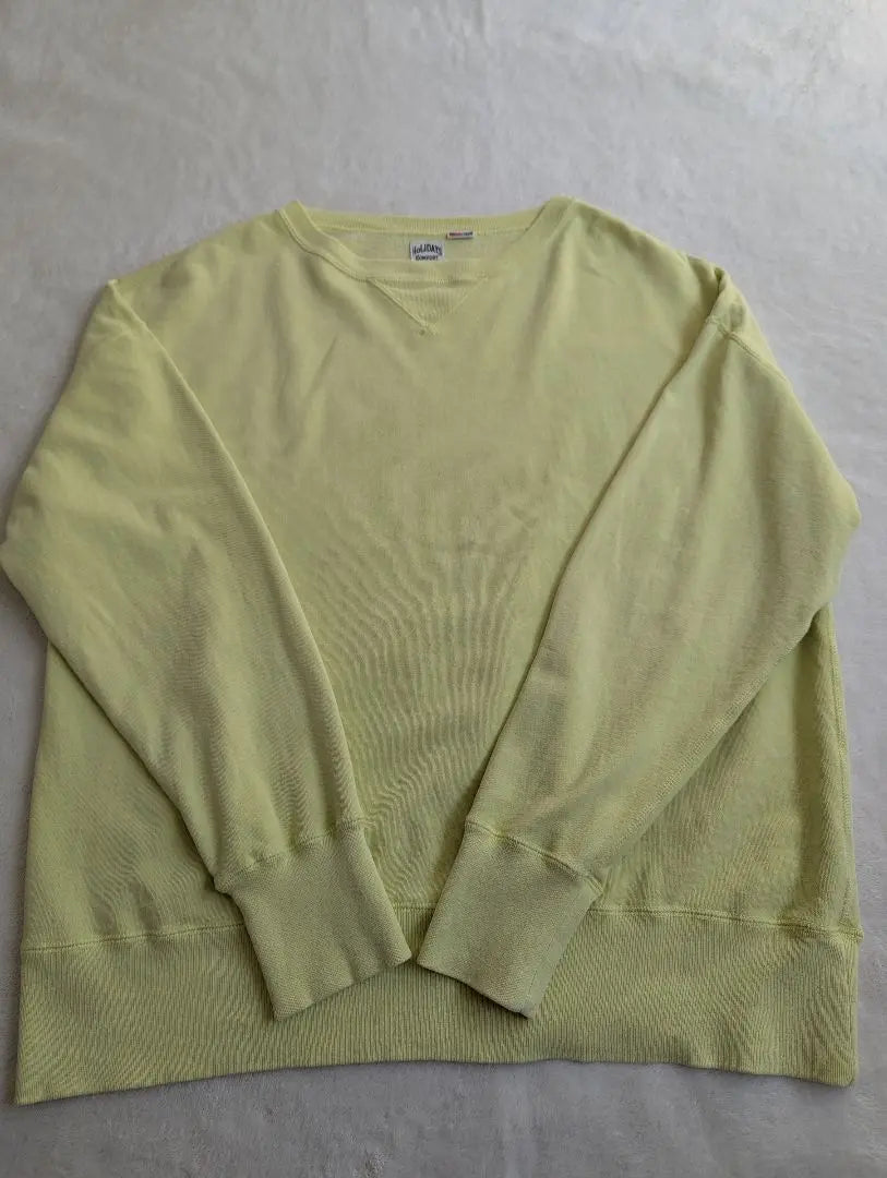 HOLIDAYS COMFORT VINTAGE Kakou Logo Sweatshirt Lime