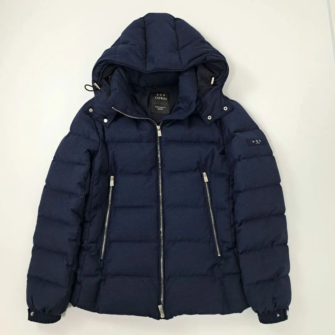 Superb condition ★ Rare size 04 TATRAS Domitiano down jacket navy