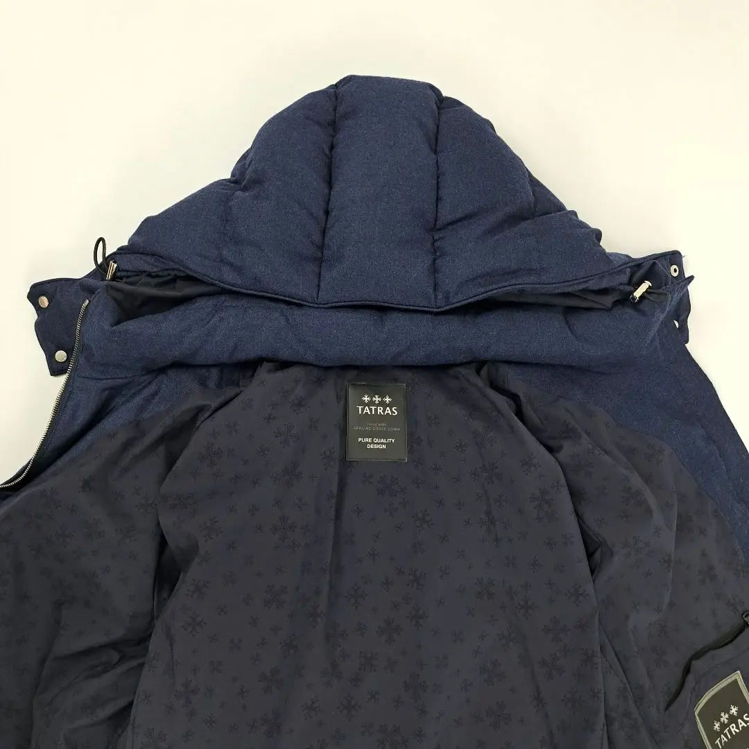 Superb condition ★ Rare size 04 TATRAS Domitiano down jacket navy