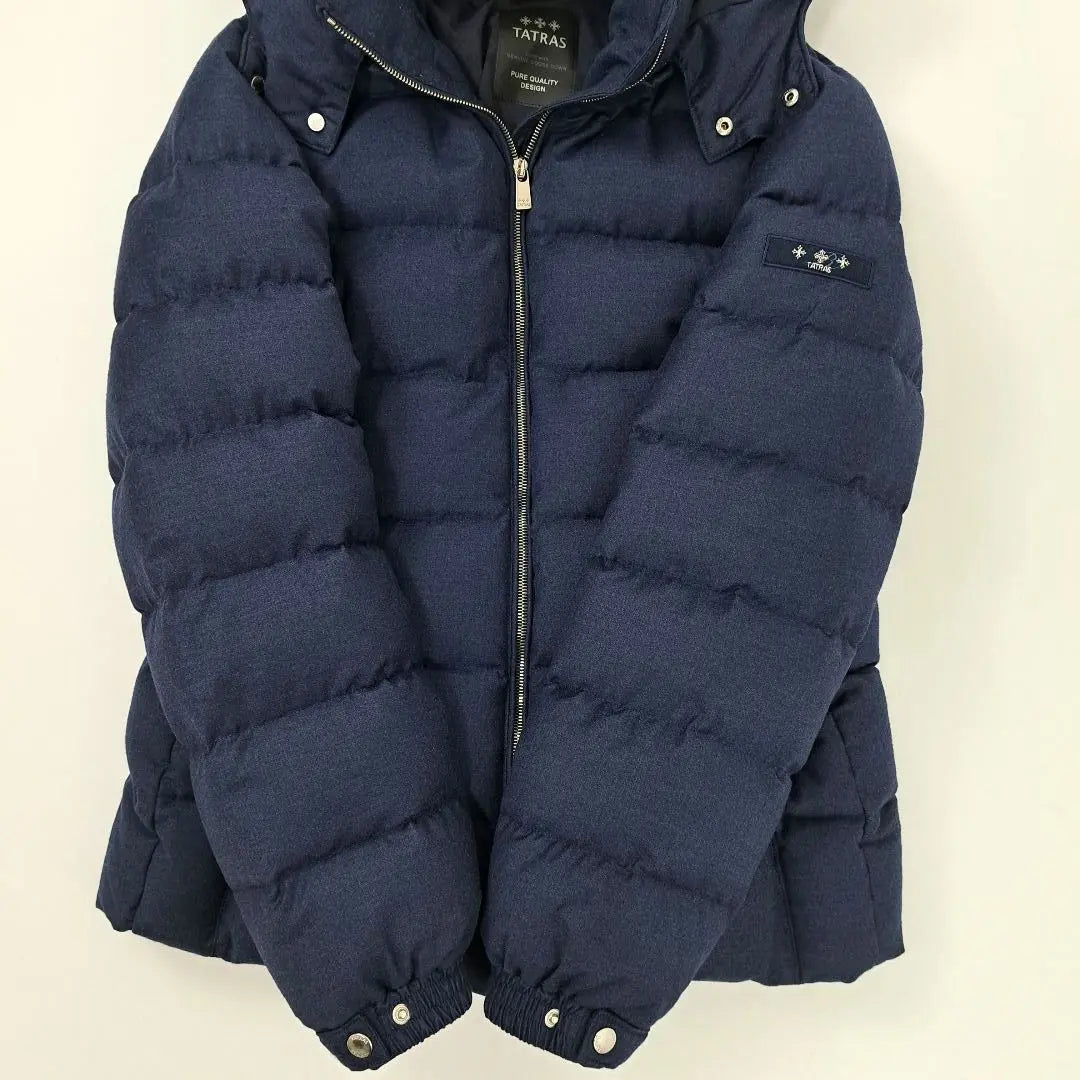 Superb condition ★ Rare size 04 TATRAS Domitiano down jacket navy