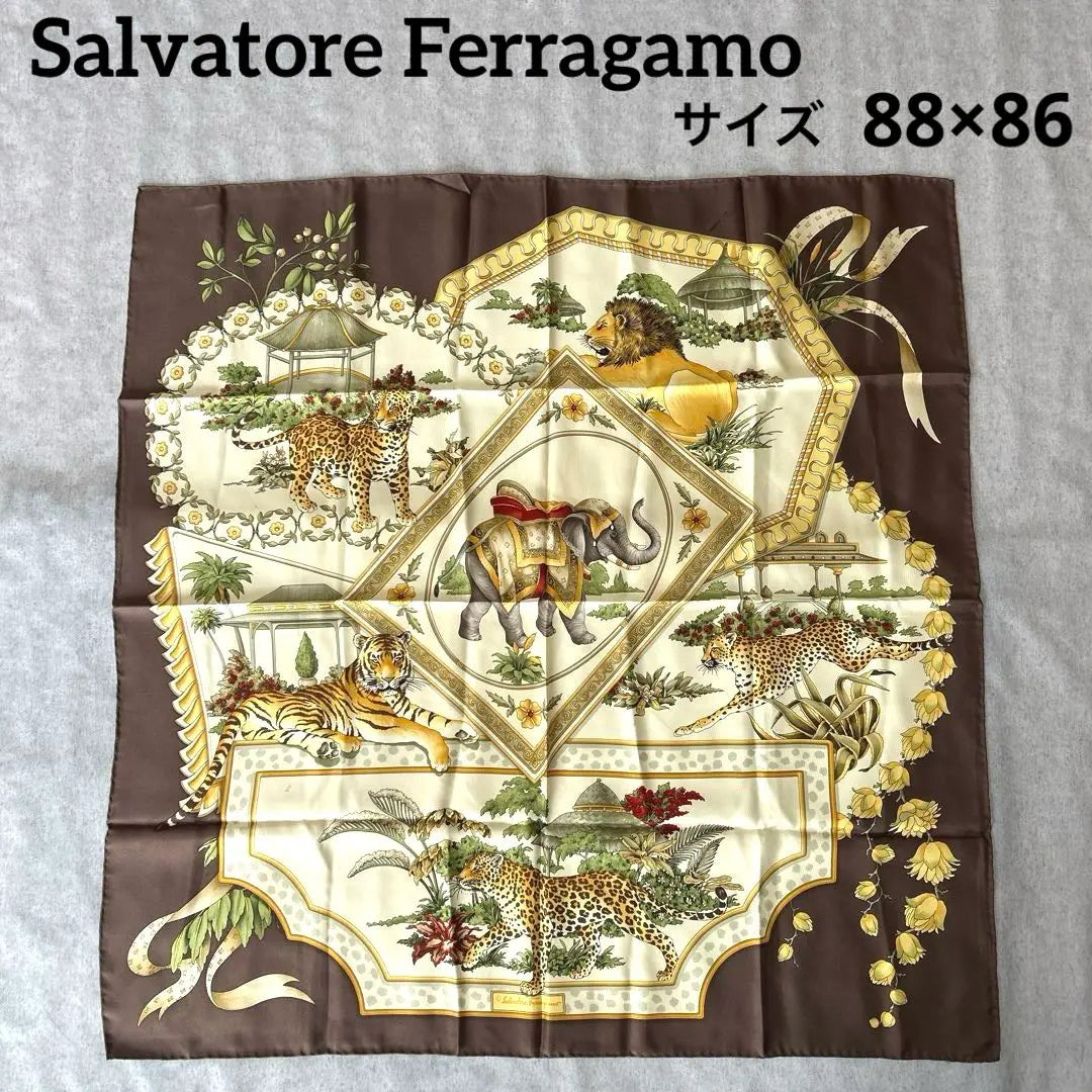 《Raro ✨ Raro &gt;&gt; Salvatore Ferragamo Odai Cosas S224 | 《良品✨レア》Salvatore Ferragamo 大判 ストーフ S224