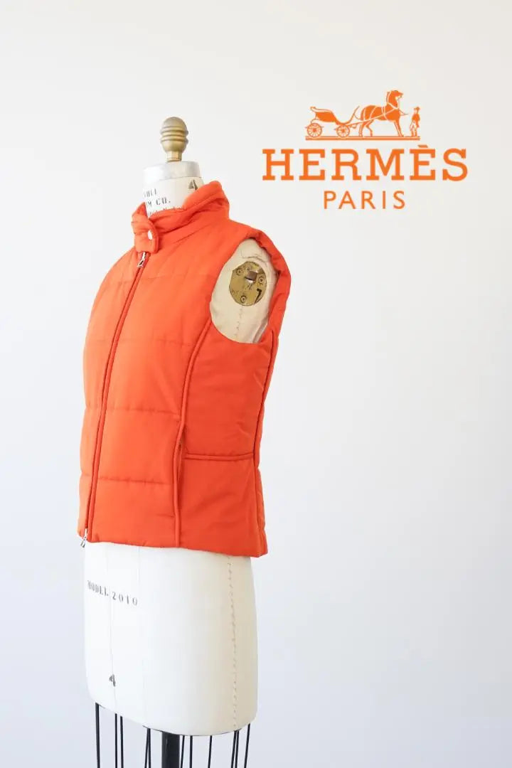 HERMES Serie Button Padded Vest