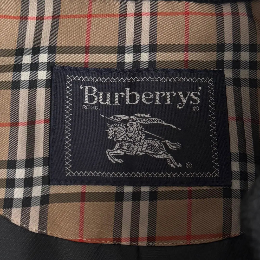 [Manga simple] Abrigo Balmacaan de Burberry, gris, notación M