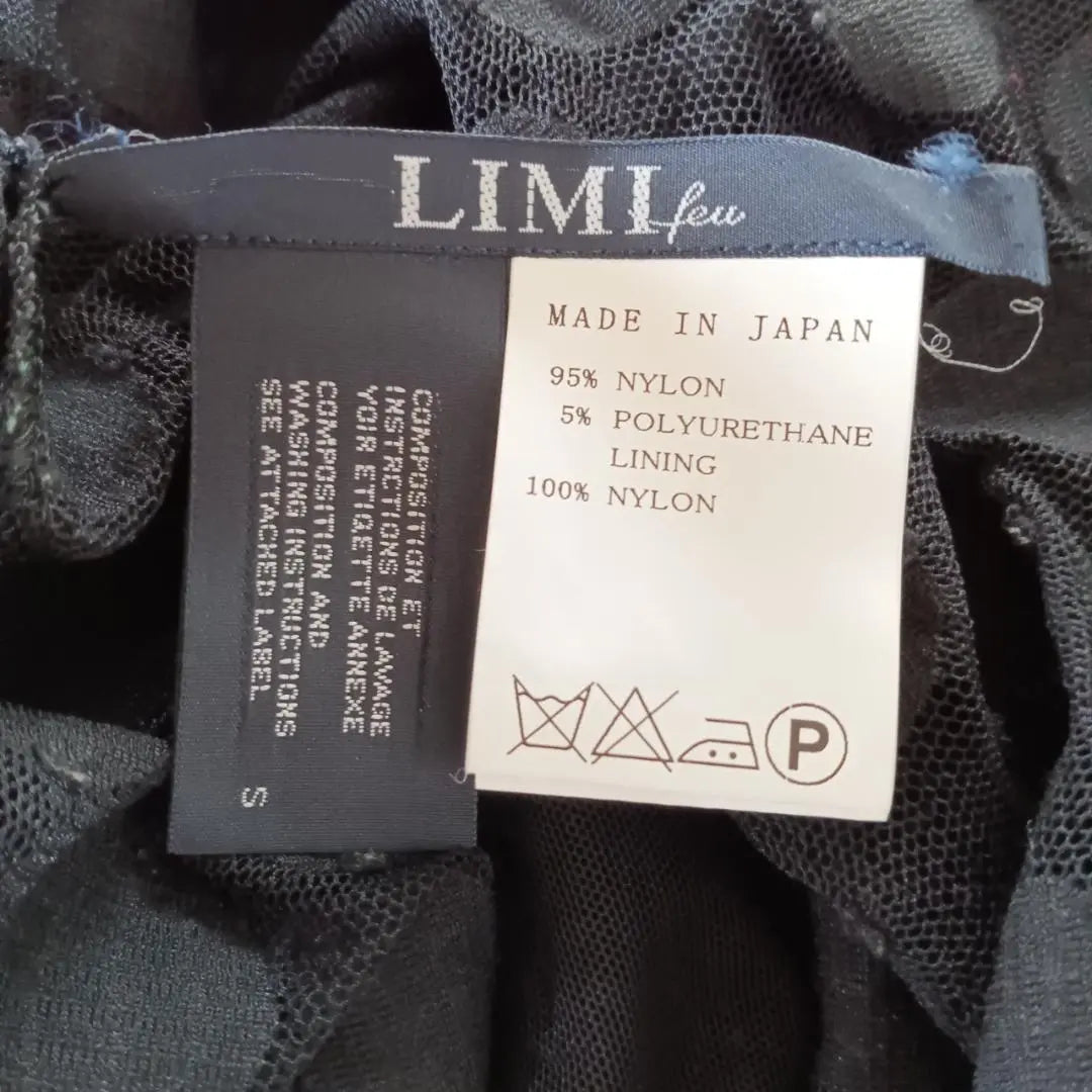 LIMI FEU Blusas de lunares con diseño de lunares de Limifu fabricadas en Japón X4393