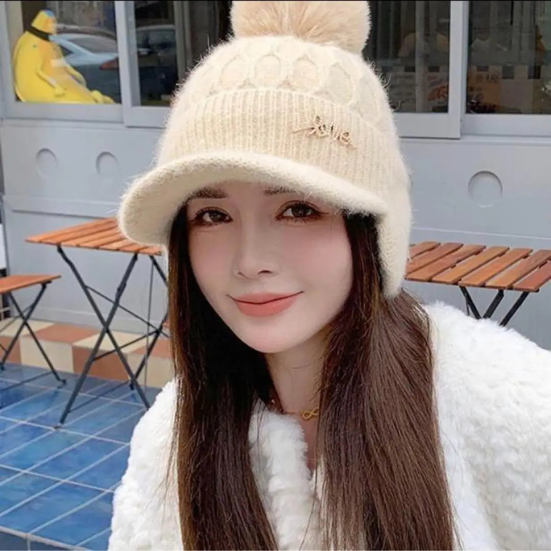 Pompon knit hat with earmuffs, earmuffs, women's beige earmuffs | イヤーマフ付きポンポンニット帽　 耳あて レディース ベージュ　イヤーマフ