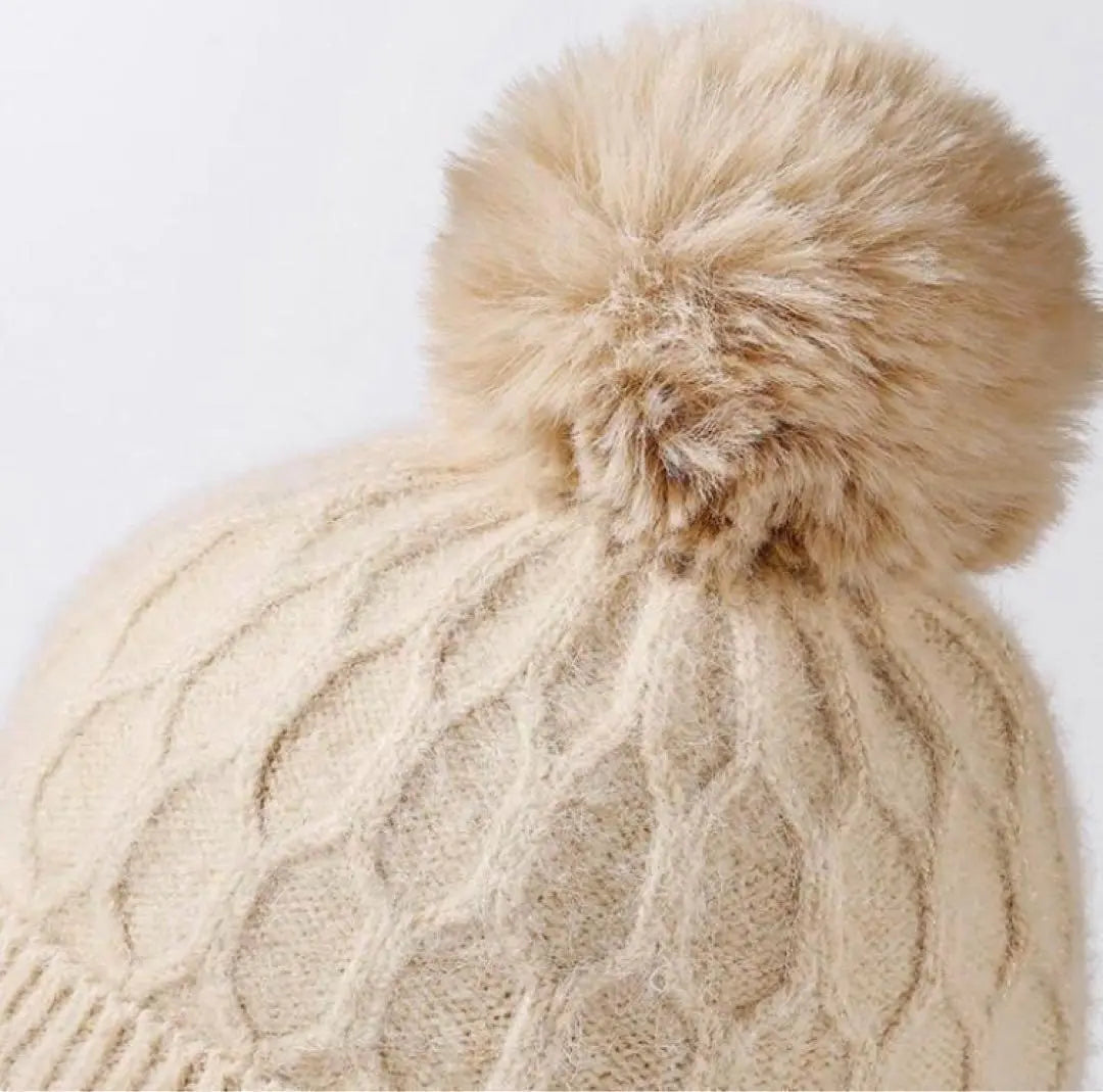 Pompon knit hat with earmuffs, earmuffs, women's beige earmuffs | イヤーマフ付きポンポンニット帽　 耳あて レディース ベージュ　イヤーマフ