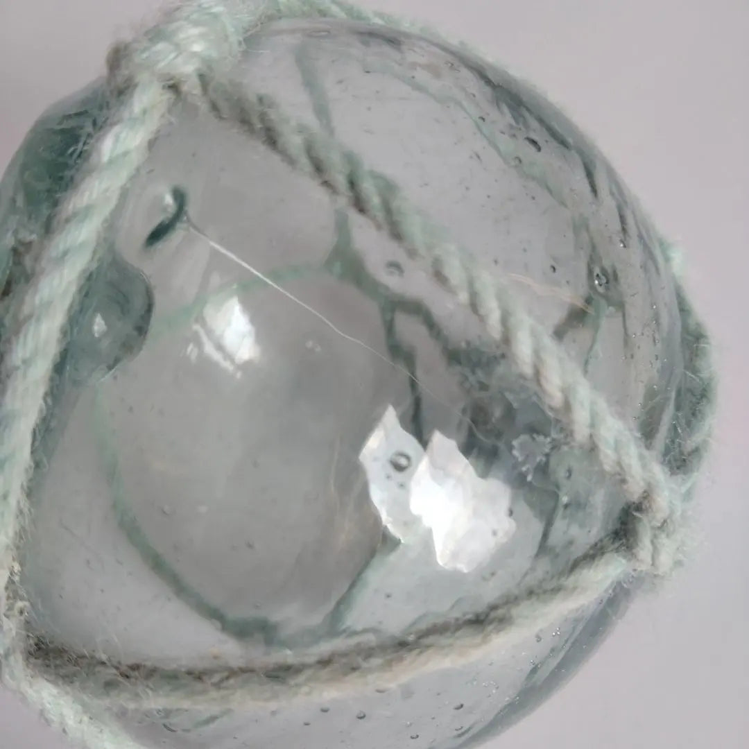 Glass floating ball with mesh string 1 piece