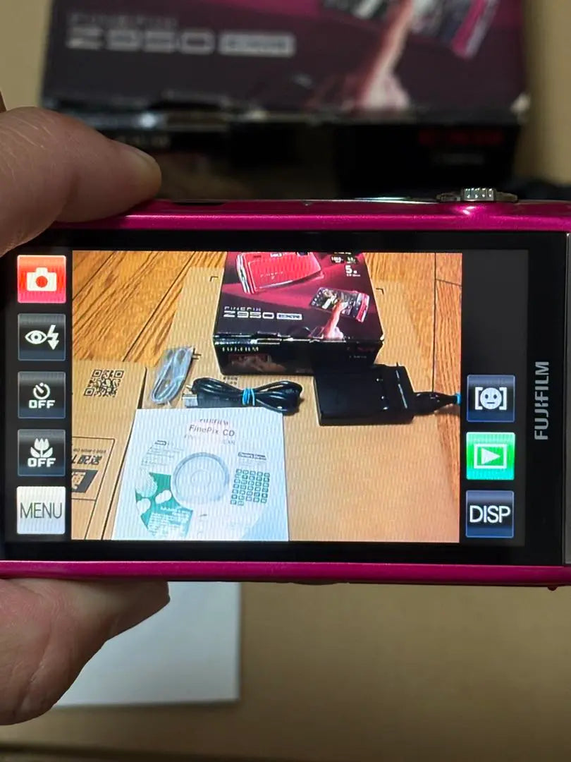 FUJIFILM FinePix Z950 EXR Pink