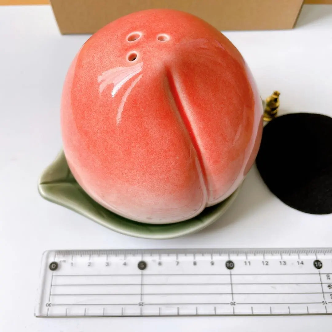 Incense burner incense holder peach thigh