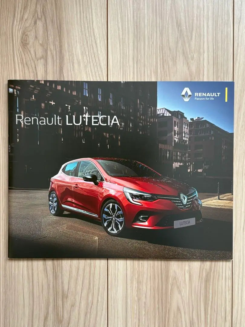 Catálogo Renault LUTECIA CAPTUR TWINGO