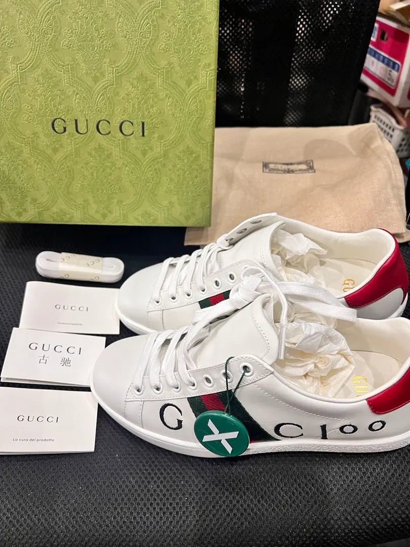 Brand new, unused, super beautiful, GUCCI 100th anniversary sneakers