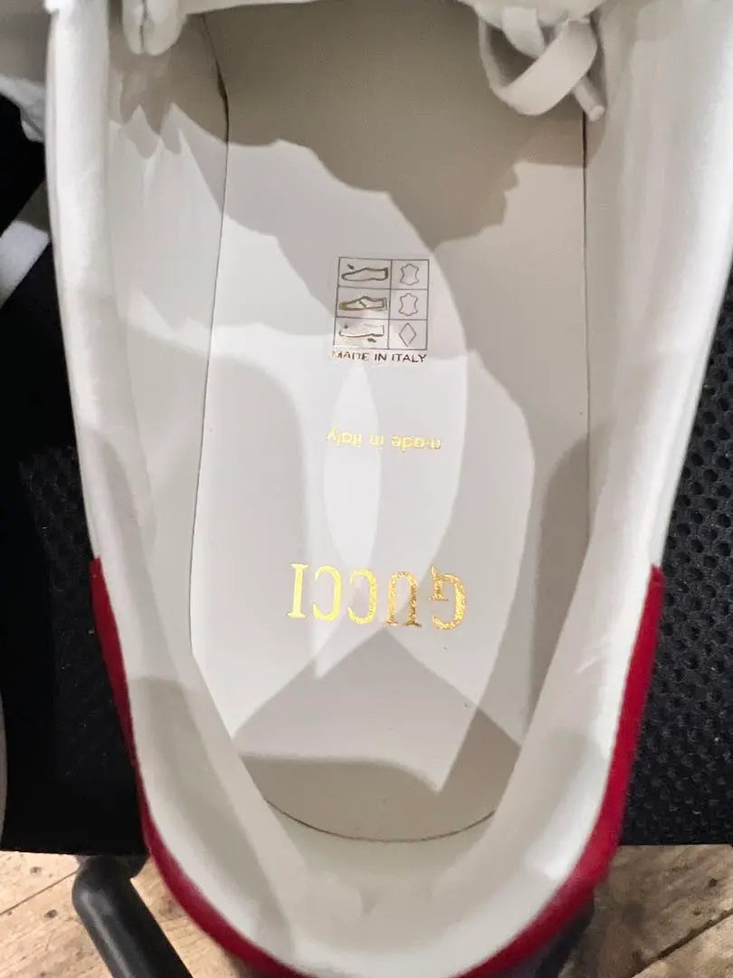 Brand new, unused, super beautiful, GUCCI 100th anniversary sneakers