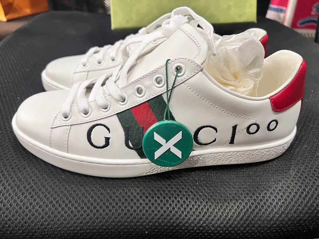 Brand new, unused, super beautiful, GUCCI 100th anniversary sneakers