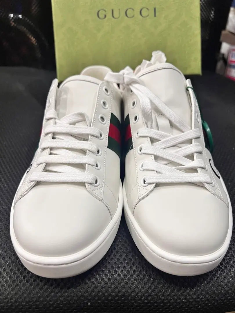 Brand new, unused, super beautiful, GUCCI 100th anniversary sneakers