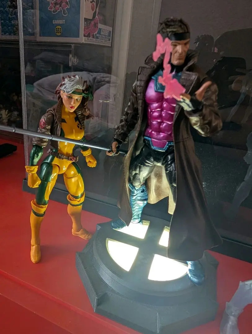 Marvel Legend Gambit & Rogue with original base