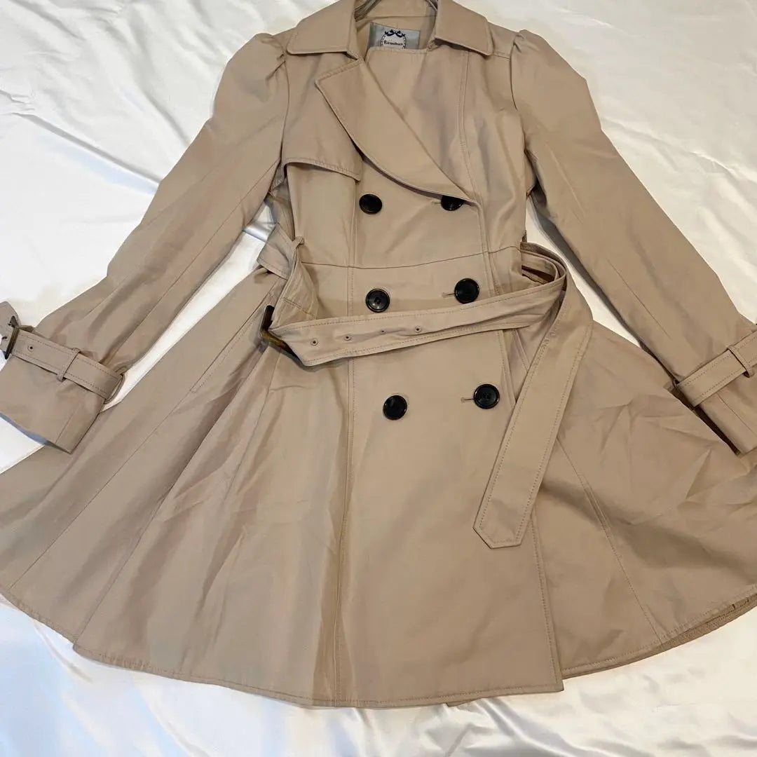 ☆Price reduction available [Reland Tulle] Beautiful trench coat, beige, size 1