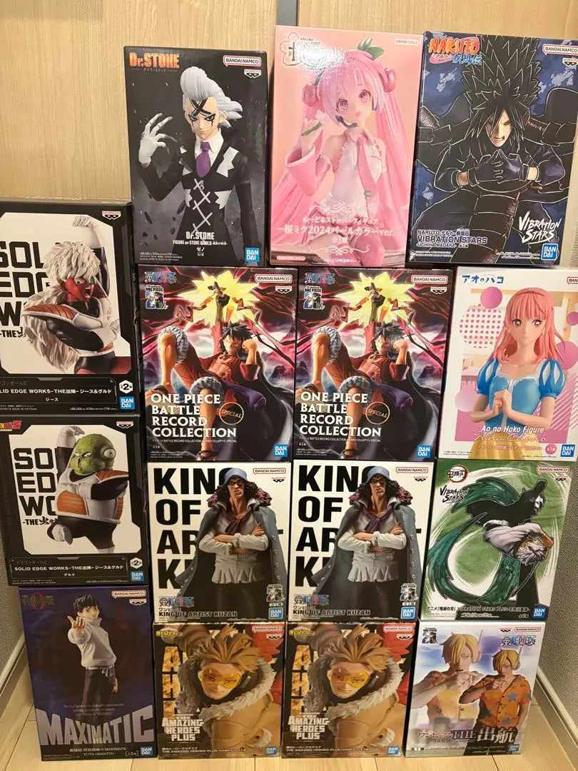 Latest Prize Figures in bulk sale