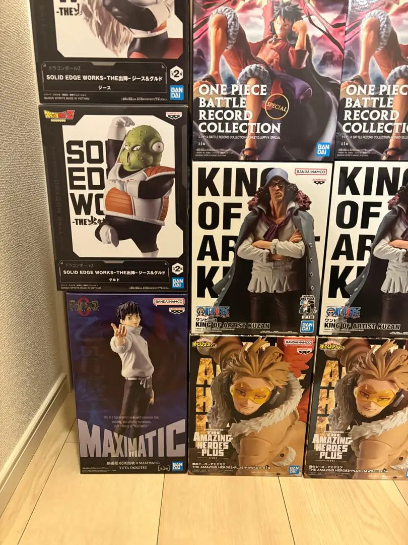 Latest Prize Figures in bulk sale