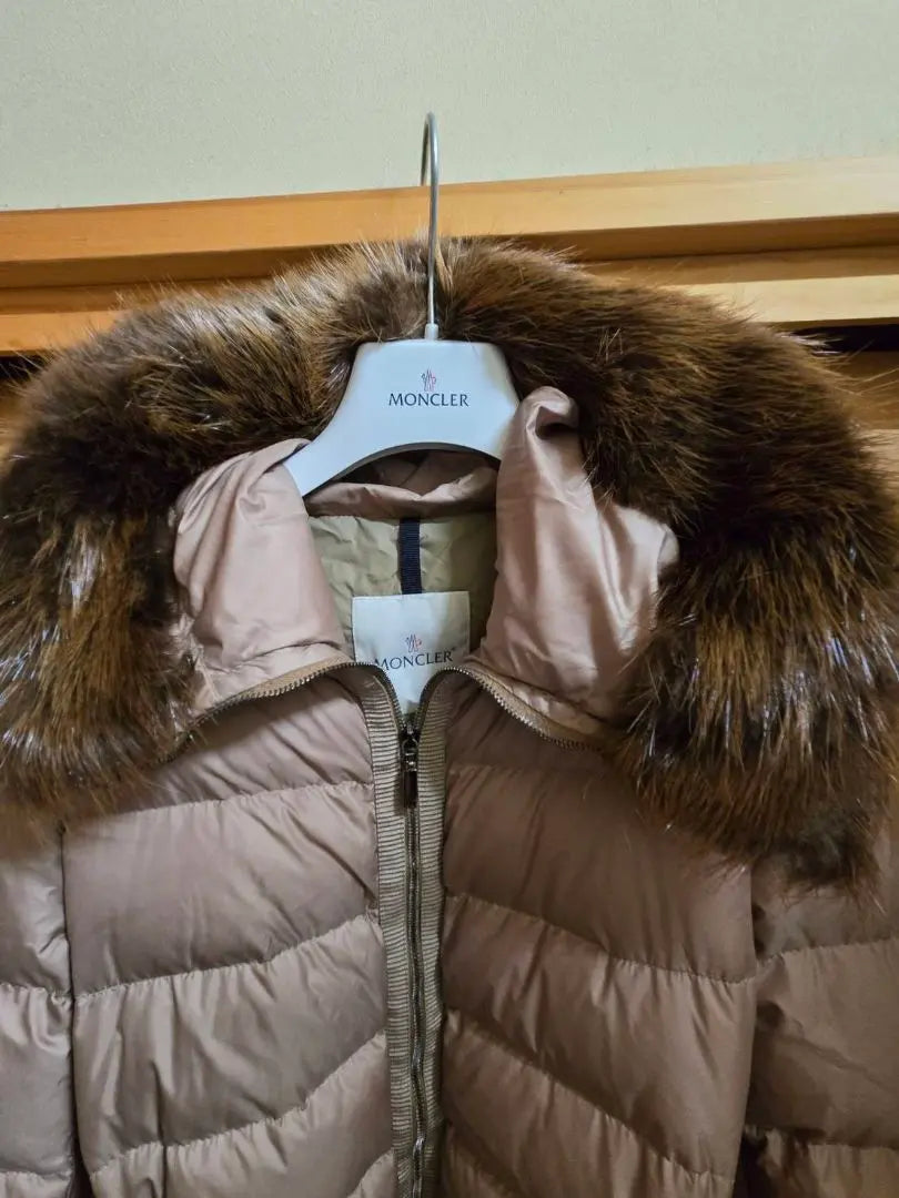 Price reduction cannot be reduced 330,000 beautiful goods Moncler FABREFUR down coat