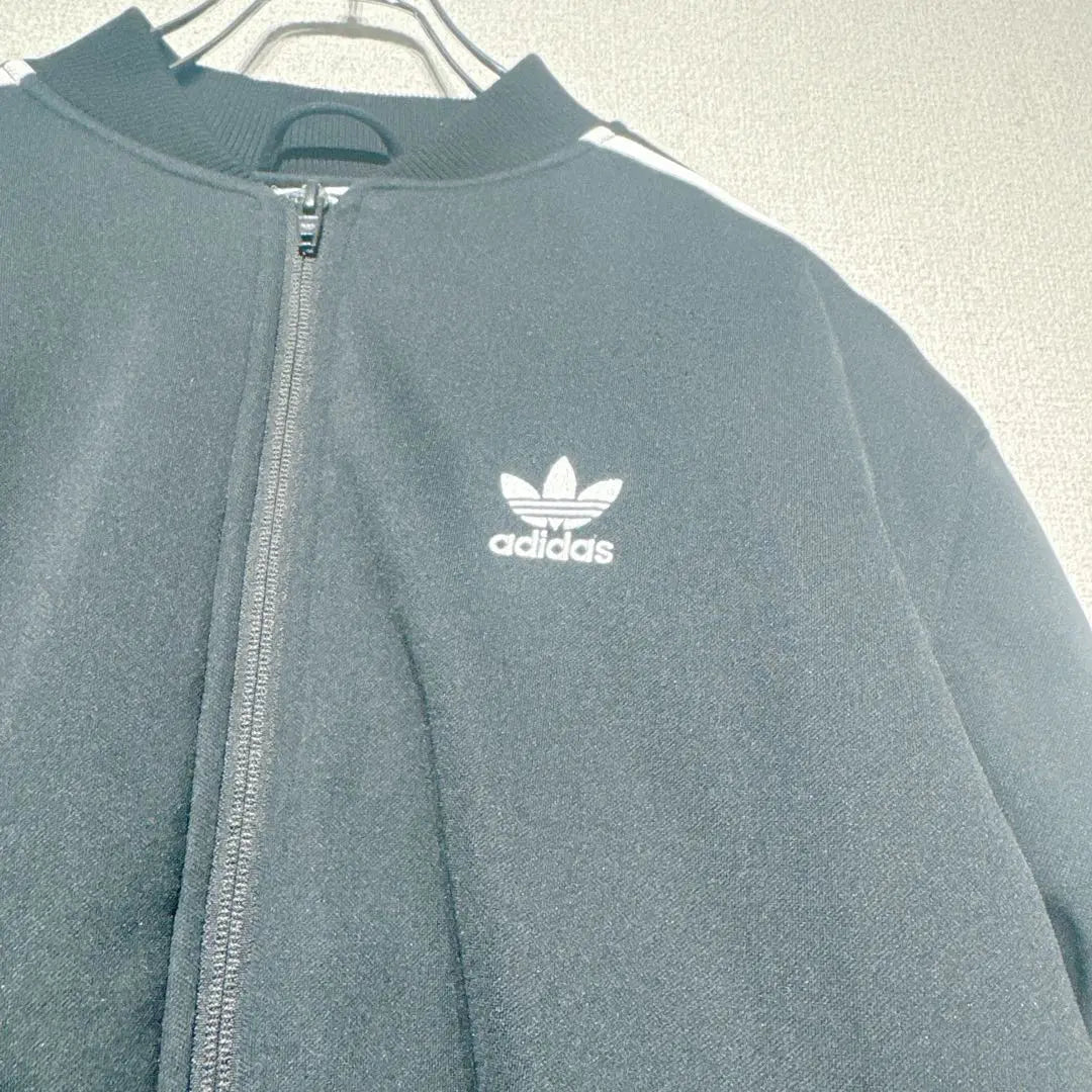 ⭐︎Muy popular⭐︎Chaqueta bomber acolchada adidas MA-1 con logotipo del trébol