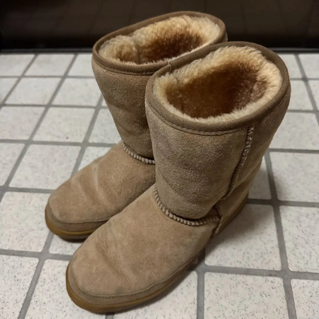 Minnetonka sheepskin boots