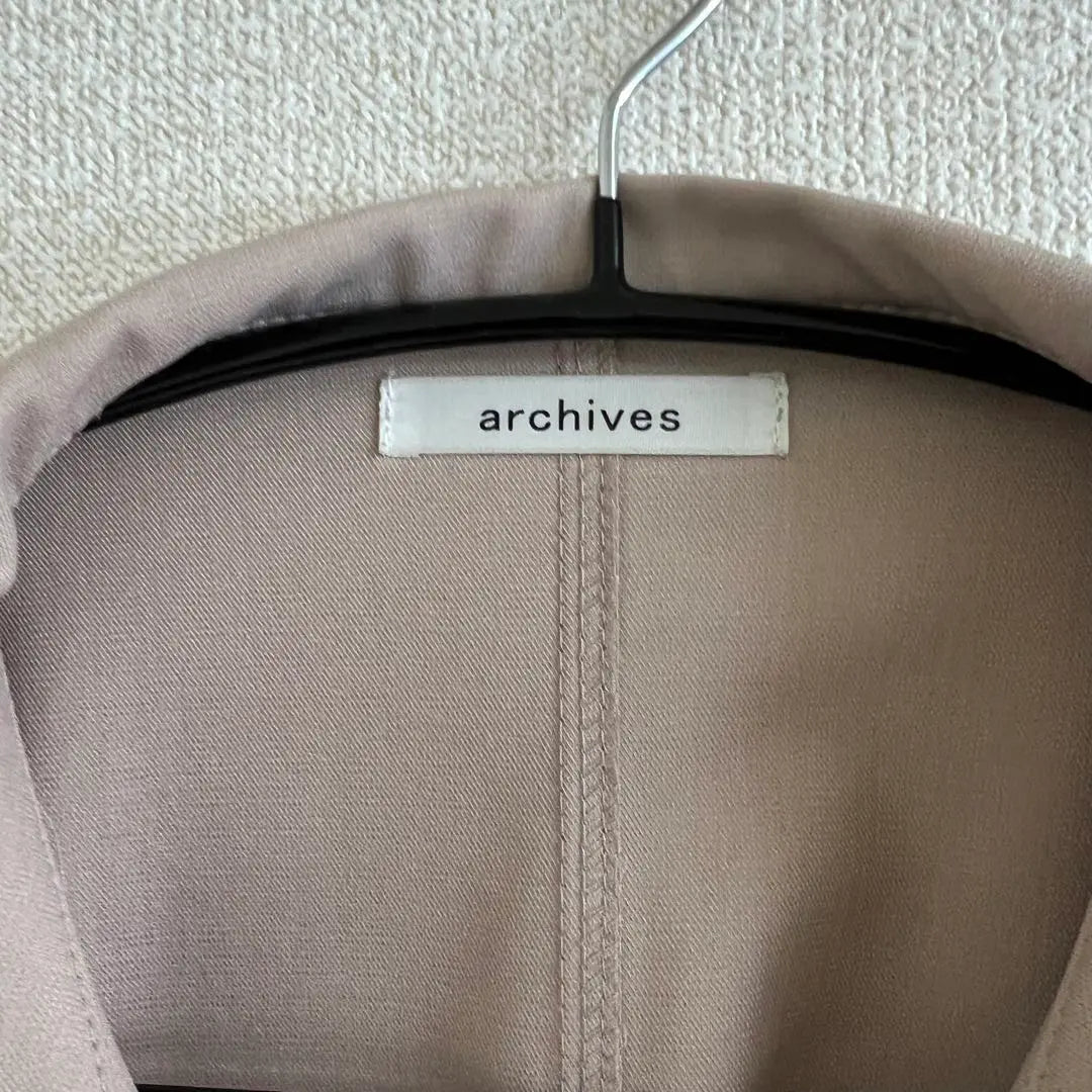 Chaqueta tipo gabardina de manga corta Alcheeve con cuello antiarrugas suave