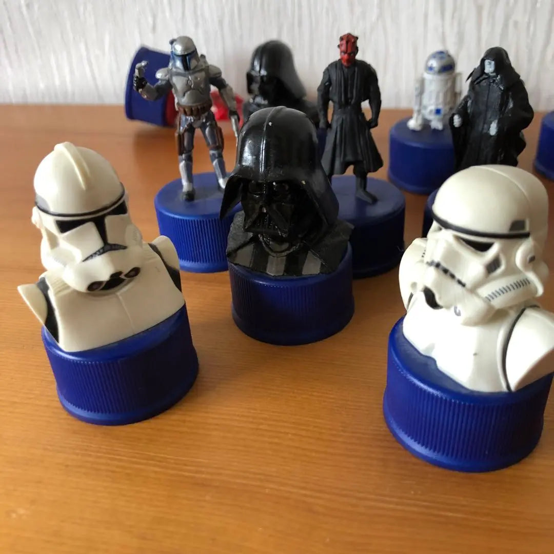 Star Wars Figure Bottle Cap Limited Edition Not for Sale Set