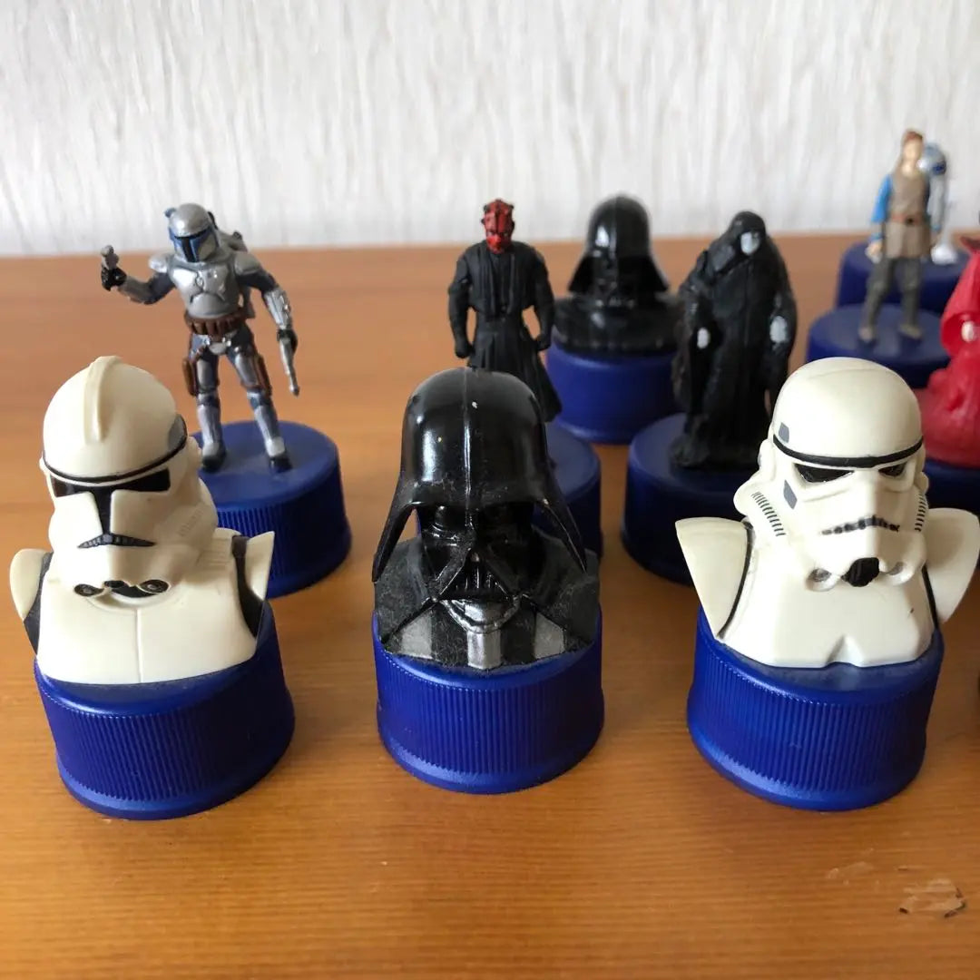 Star Wars Figure Bottle Cap Limited Edition Not for Sale Set