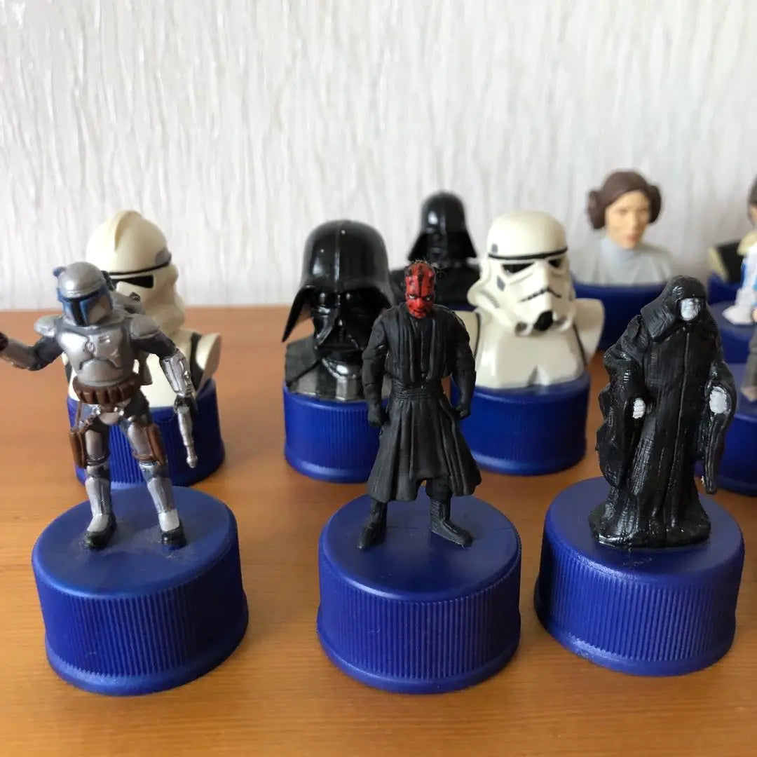 Star Wars Figure Bottle Cap Limited Edition Not for Sale Set