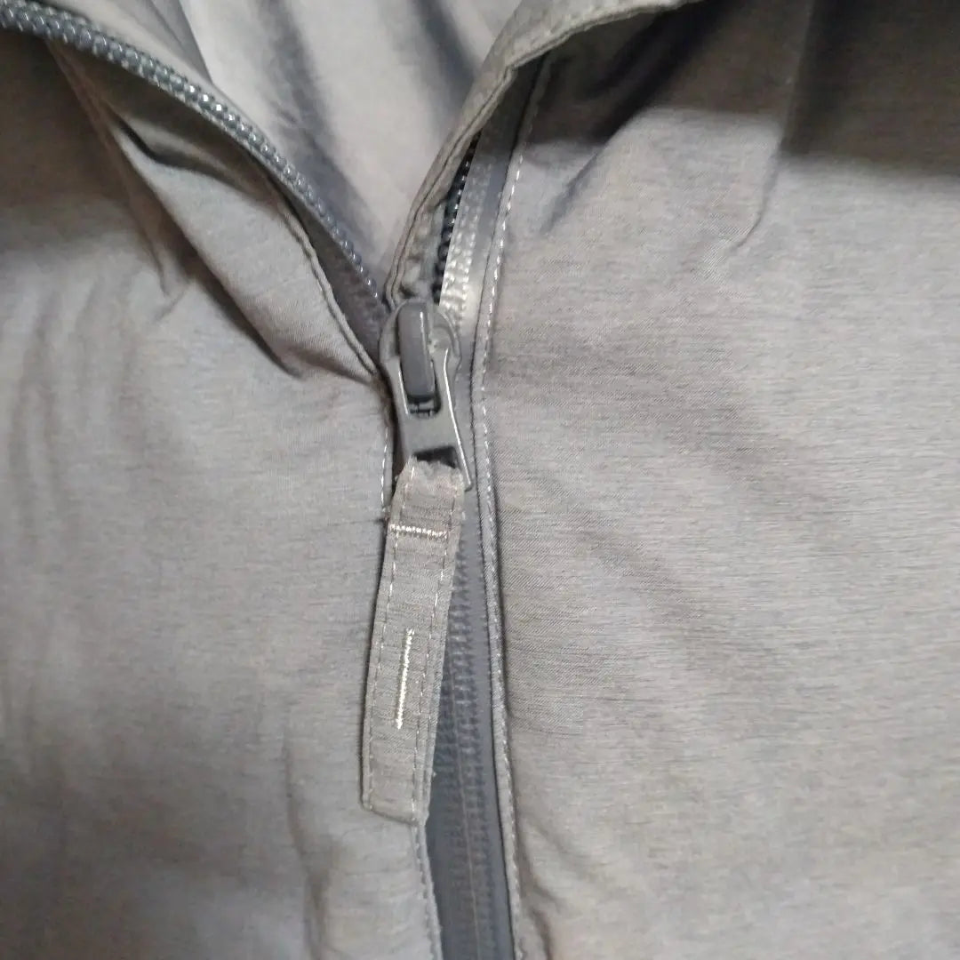 UNIQLO XL Gray Down Jacket