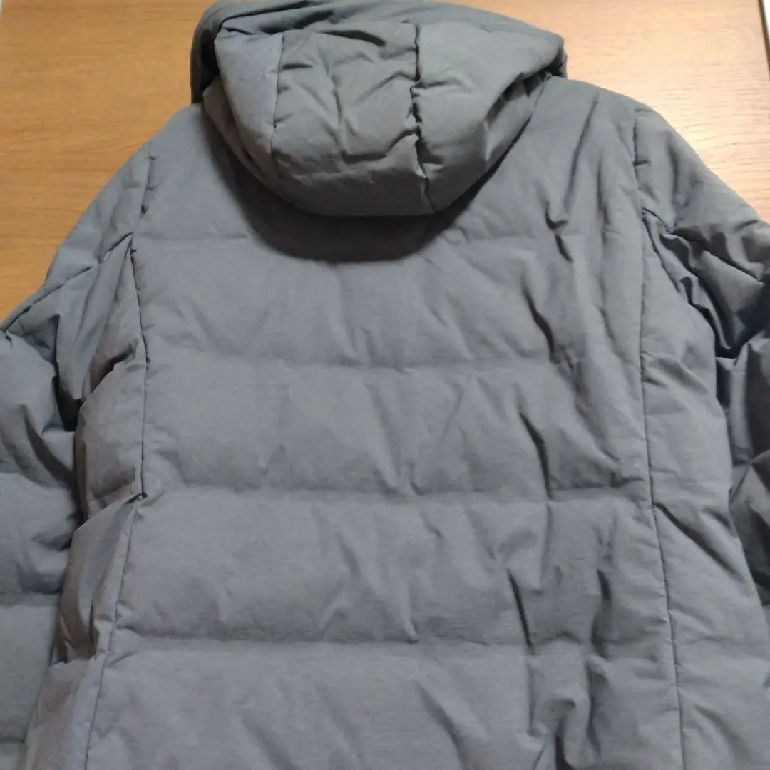 UNIQLO XL Gray Down Jacket