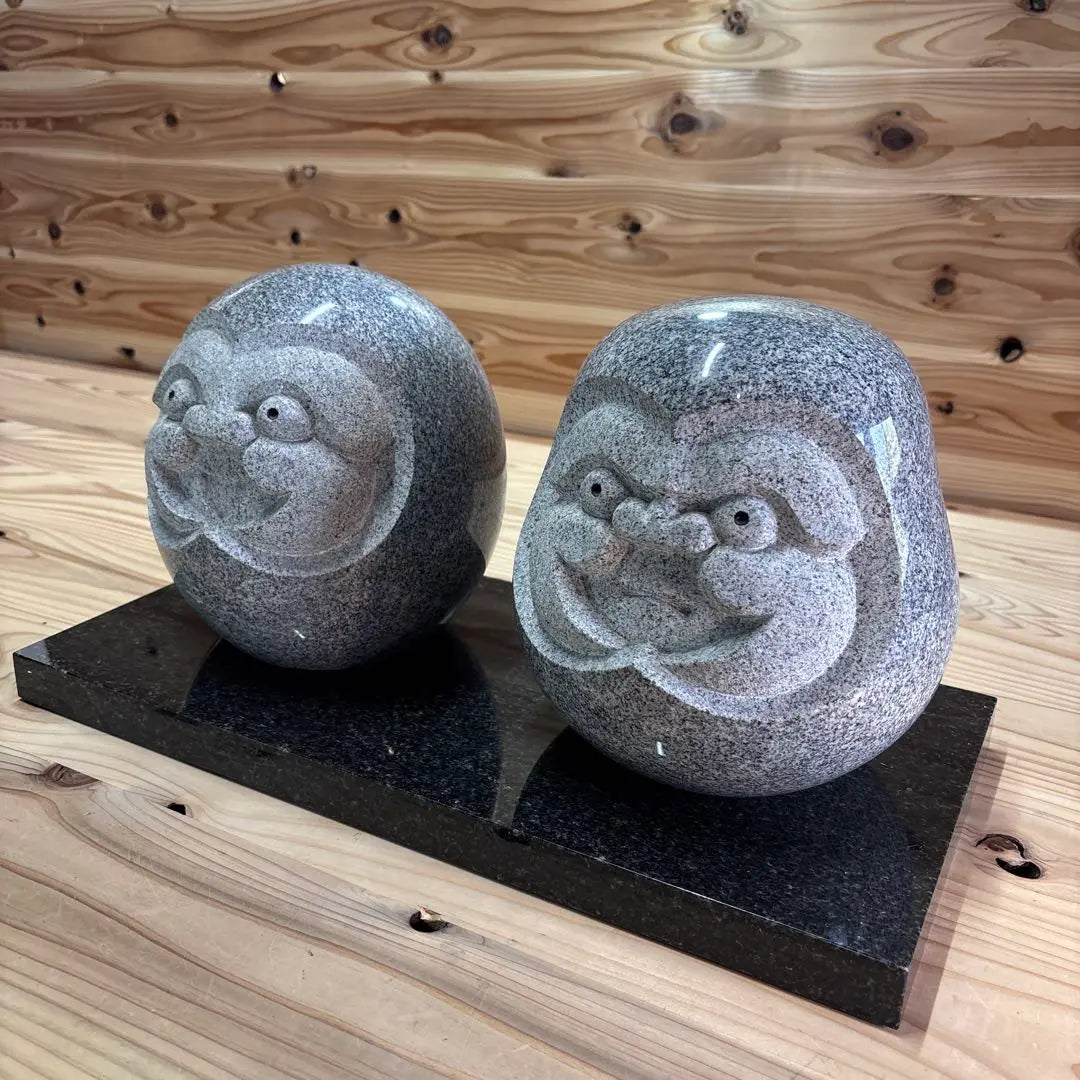 Stone statue, statue, stone, stone, daruma ornament, two-piece set, with stand