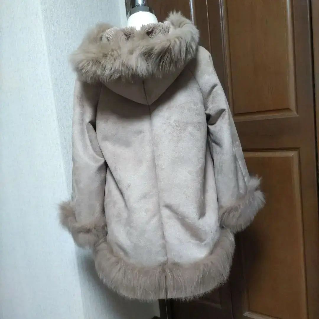 Appweiser Riche Mouton Coat